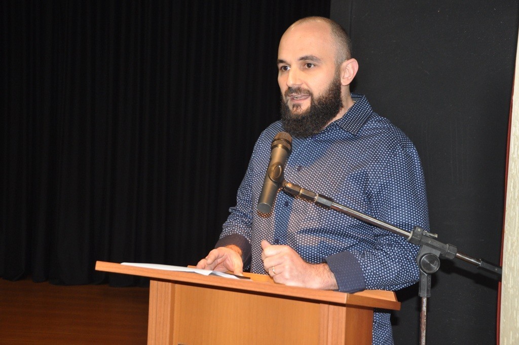 Coordenador do Curso, professor Felipe Biasus enfatizou a importncia do tema da Semana