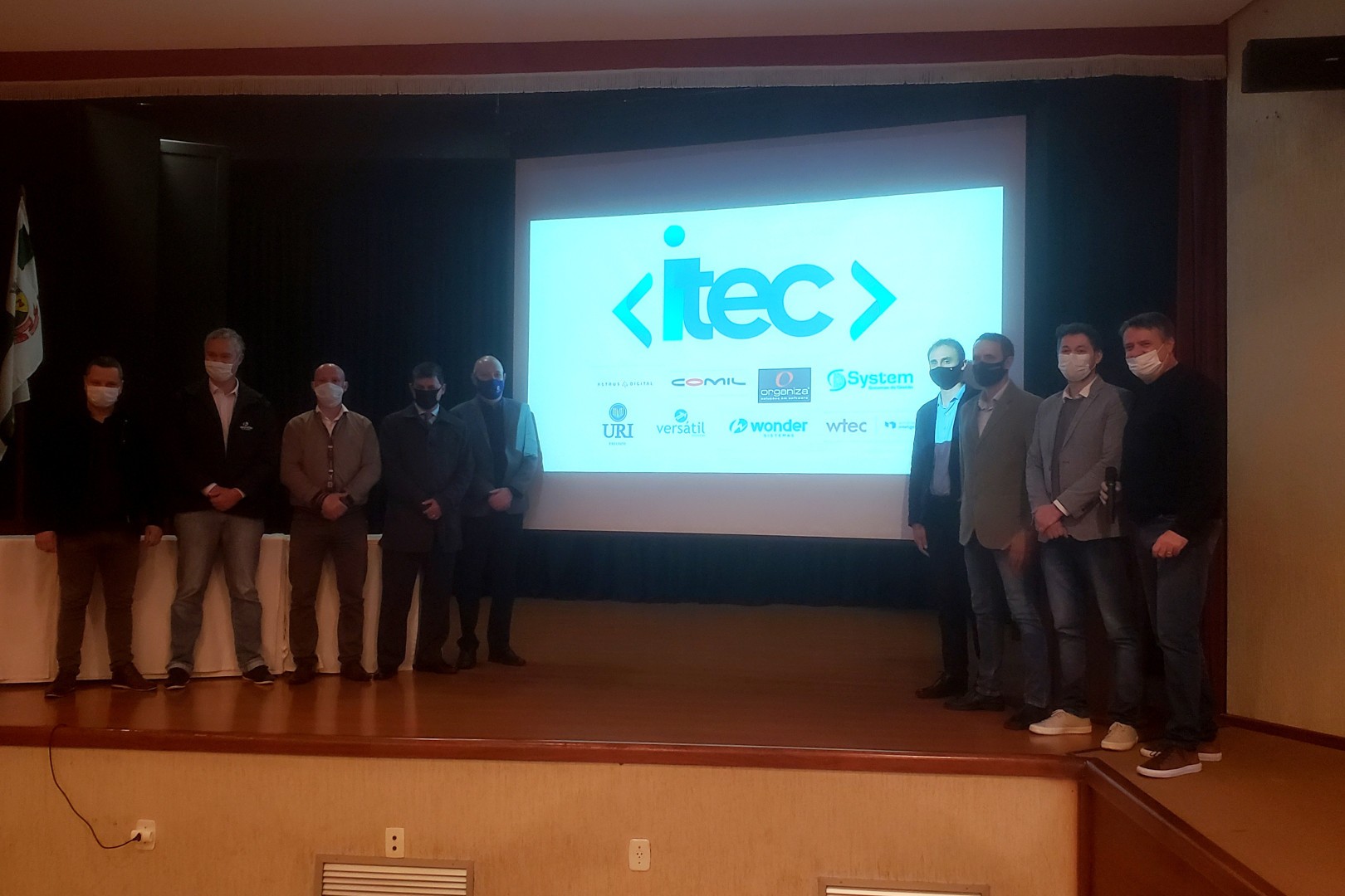 iTEC  formado por oito empresas de Erechim