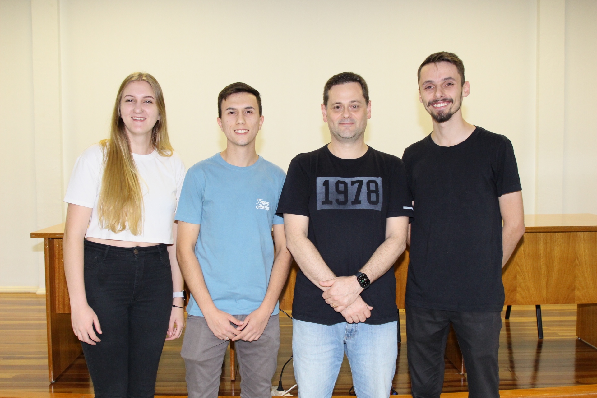 O software foi criado pelos estudantes Pedro Segatti, Rafaela Bortoloso, Eduardo Mokfa e Ricieri Nava, sob a orientao do Professor Fabio Zanin